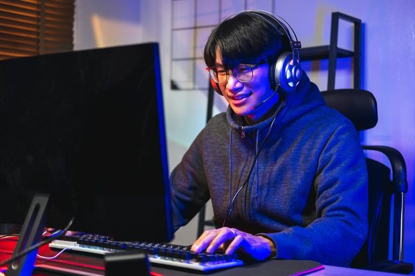 Unlock eco-friendly gaming with our server rental solutions